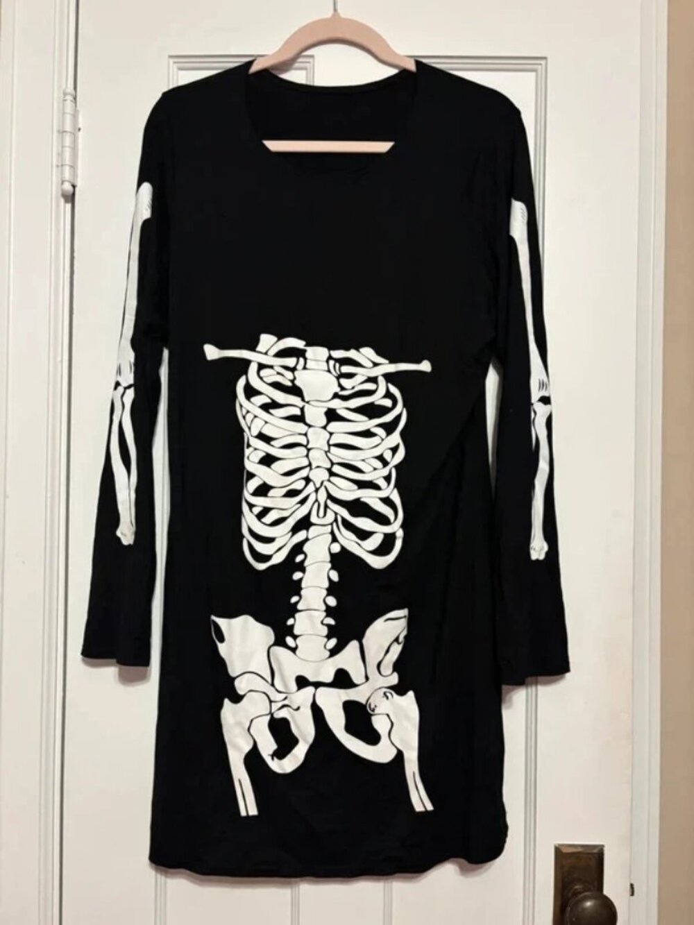 Women’s black long sleeve skeleton Halloween dress size XL